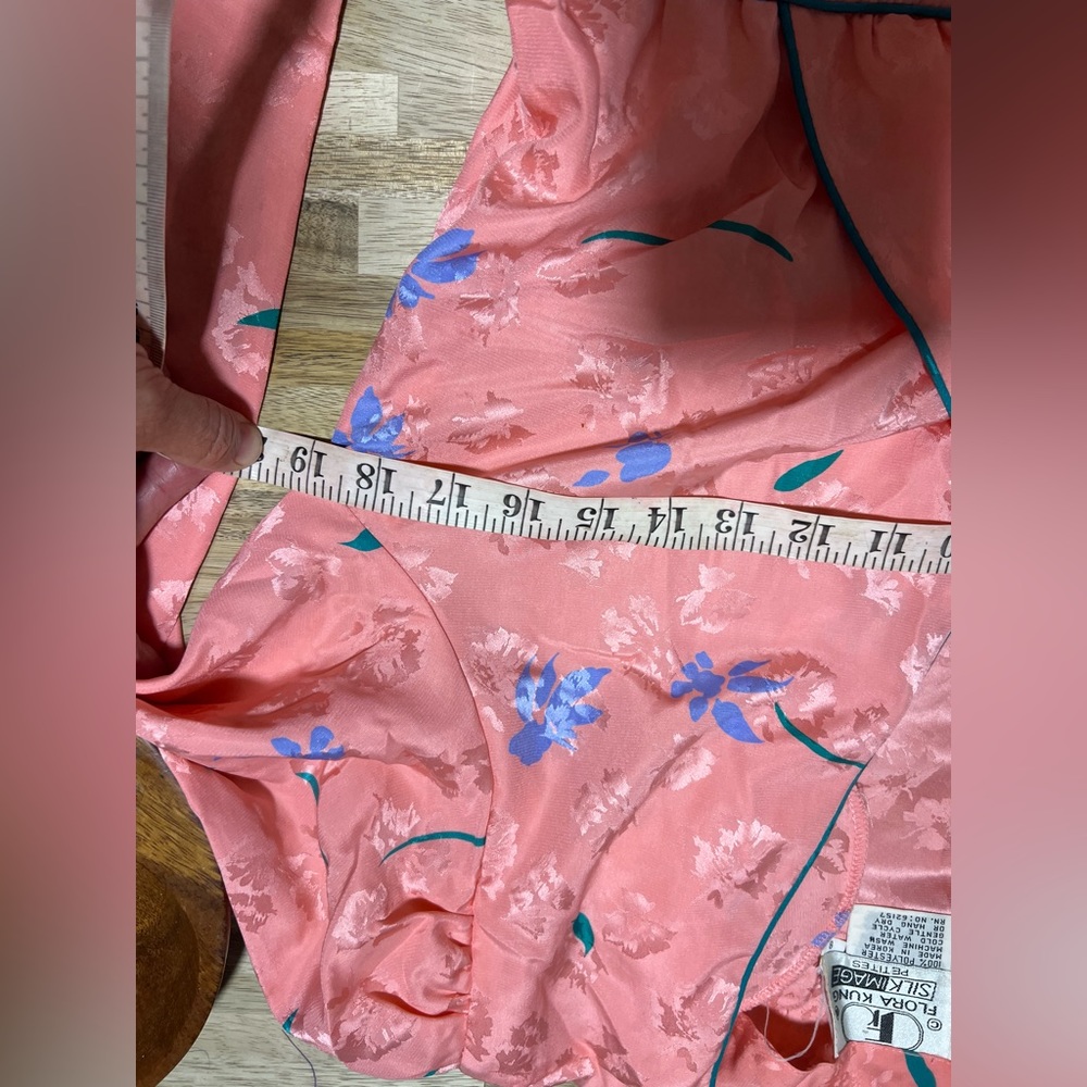 Vintage Flora Kung silk dress size 8🌷 - Picture 11 of 11